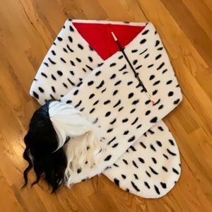 Cruella costume - sold separately or as set.  Faux fur wrap, wig, and cigarette